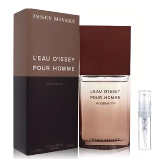 Issey Miyake L\'eau d\'Issey Wood & Wood - Eau de Parfum - Duftprøve - 2 ml  