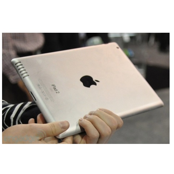 iPad 2 er klar kort tid før